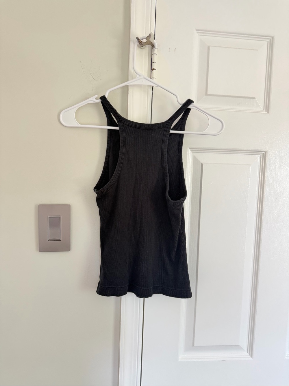 Aritzia Denim Forum Womens Black Ribbed Tank Top XS 100% Cotton Minimalist - Picture 4 of 8